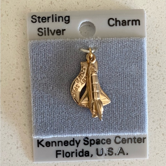 Vintage Sterling Silver Charm Space Shuttle NASA Kennedy Space Center, Florida - Picture 6 of 6